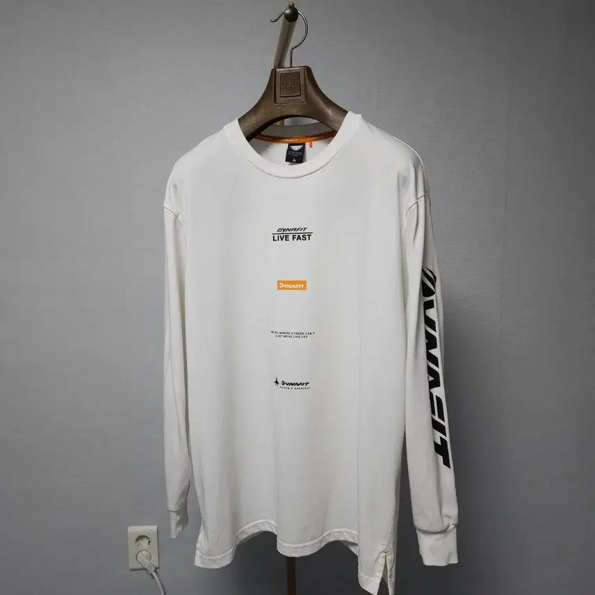 [SOLD OUT] 100 ) 다이나핏 남성 사이드로고 오버핏 긴팔티