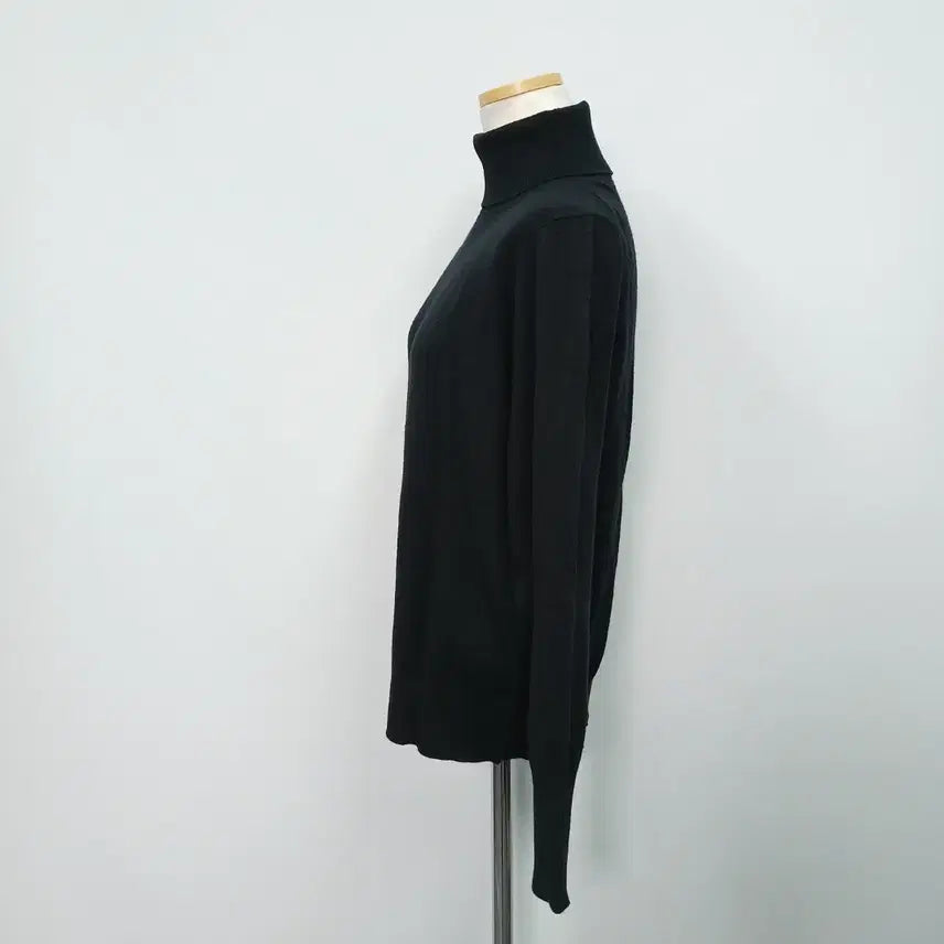 [BUNJANG] Karl Lagerfeld 22SS Turtleneck Knit Top / 칼라거펠트 22SS 목폴라 니트 티셔츠 55