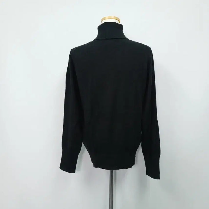 [BUNJANG] Karl Lagerfeld 22SS Turtleneck Knit Top / 칼라거펠트 22SS 목폴라 니트 티셔츠 55