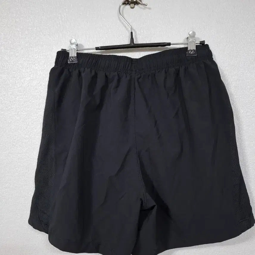 [SOLD OUT] 언더아머 여성반바지 L