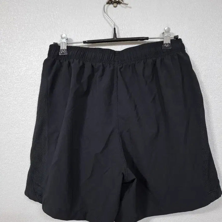 [SOLD OUT] 언더아머 여성반바지 L