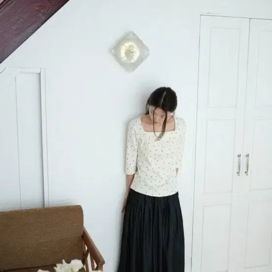 [BUNJANG] The Buttercream Madeleine T-shirt / 더버터크림 마들렌 티