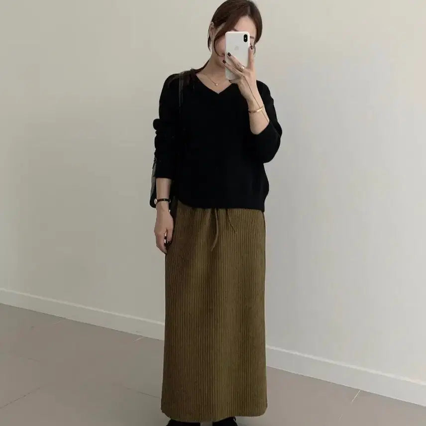 [BUNJANG] Herz Golf Ribbed Knit Maxi Skirt - Khaki / 로메아 헤로츠 골지 니트 맥시 스커트 카키