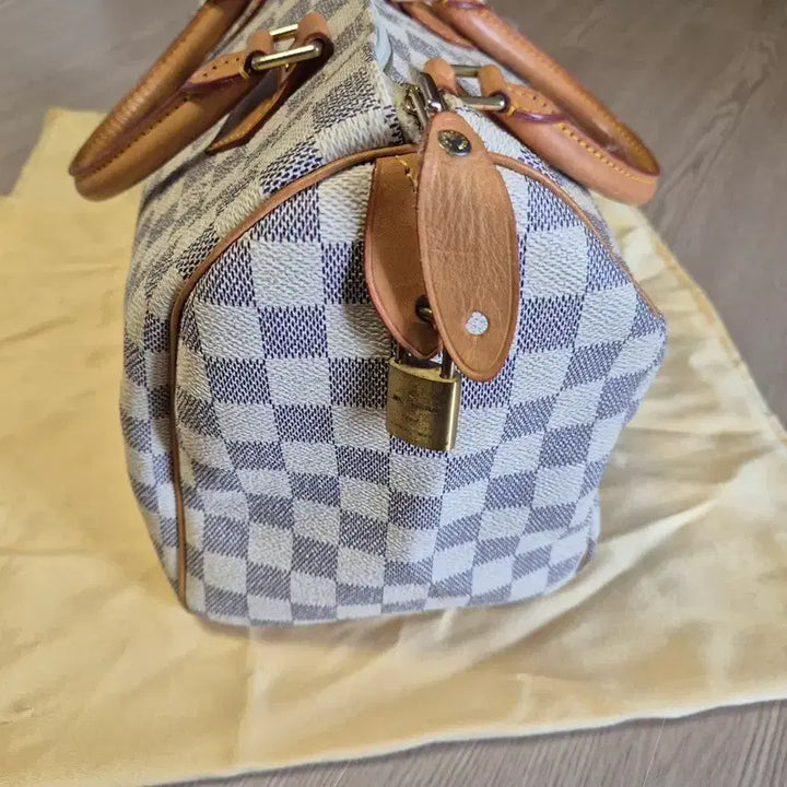 [SOLD OUT] 루이비통 스피디 다미에 아주르 핸드백