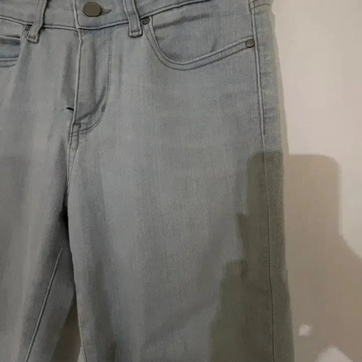 [BUNJANG] Uniqlo Roll-up Skinny Jeans / 롤업 스키니 청바지 연청. 유니클로