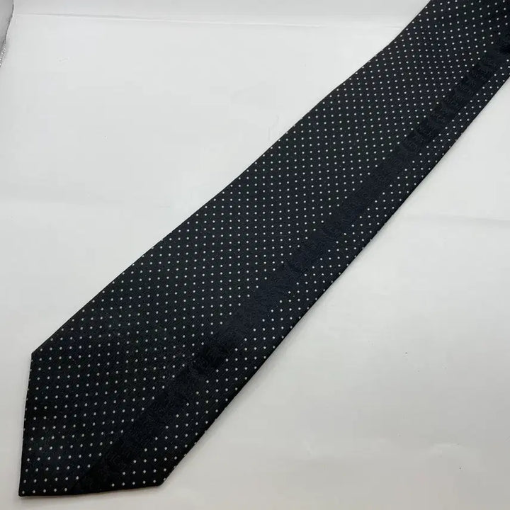 [BUNJANG] MCM Pattern Tie / MCM 패턴 넥타이