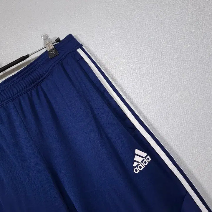 [BUNJANG] Adidas Real Madrid Training Shorts / 아디다스 레알마드리드 7부 트레이닝 반바지