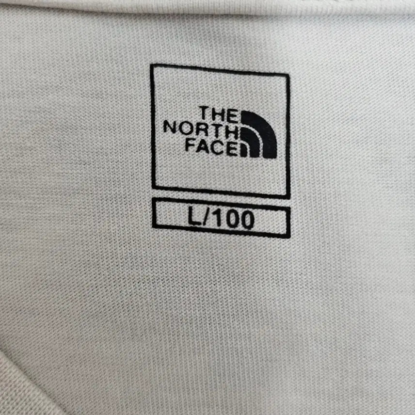 [BUNJANG] The North Face Ivory T-shirt (Size 100) / 노스페이스 반팔티셔츠 100