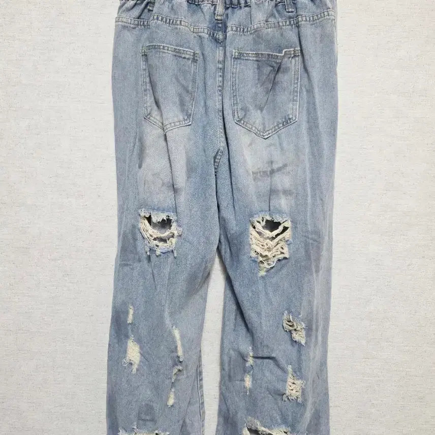 [BUNJANG] Distressed Denim Jeans / 1.9 디스트로이드 데님 청바지