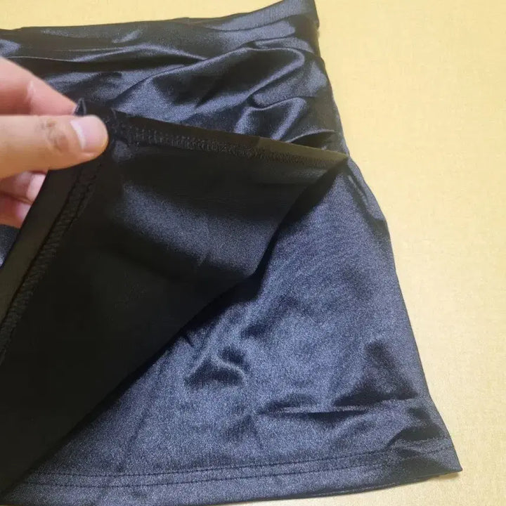 [BUNJANG] Black Satin Mini Skirt / (새상품)블랙 새틴 미니스커트(가격내림 마지막)