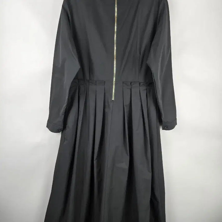 [SOLD OUT] [무료배송]여성 F 루즈핏 스판 바스락 원단 긴팔 롱 원피스 블랙
