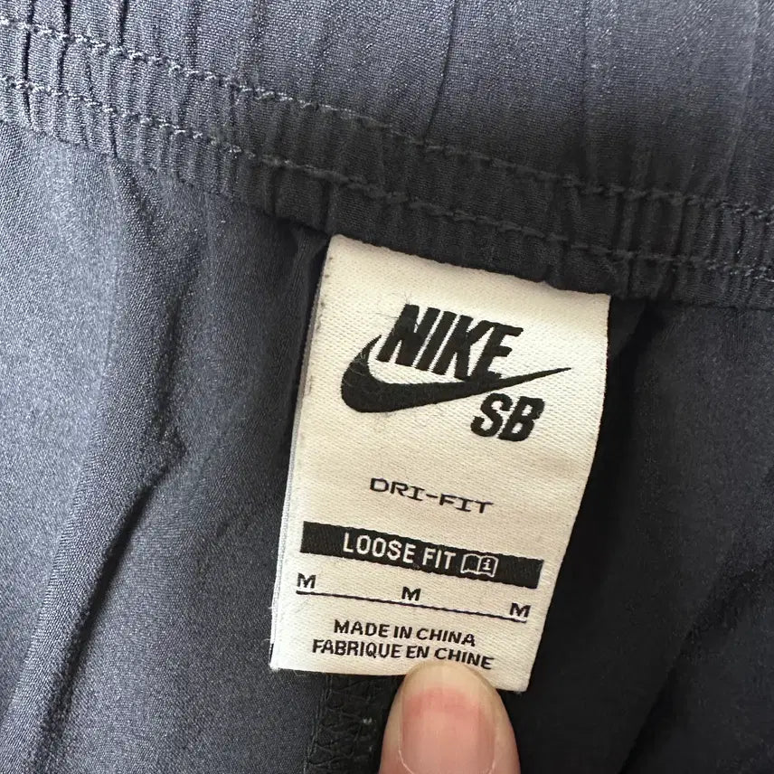 [BUNJANG] Nike SB Woven Cargo Pants (M) / 834. 나이키 SB 우븐 카고바지(M)