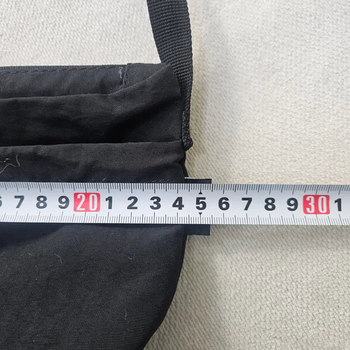 [SOLD OUT] F 라이프 워크 미니 크로스백 0415Y