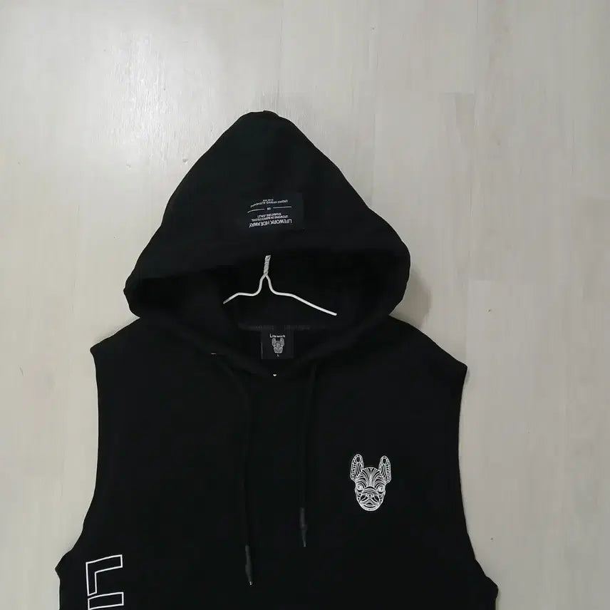 [BUNJANG] LifeWork Black Hooded Sleeveless Vest 100 / 라이프워크 블랙 후드 민소매겸조끼 정품 100