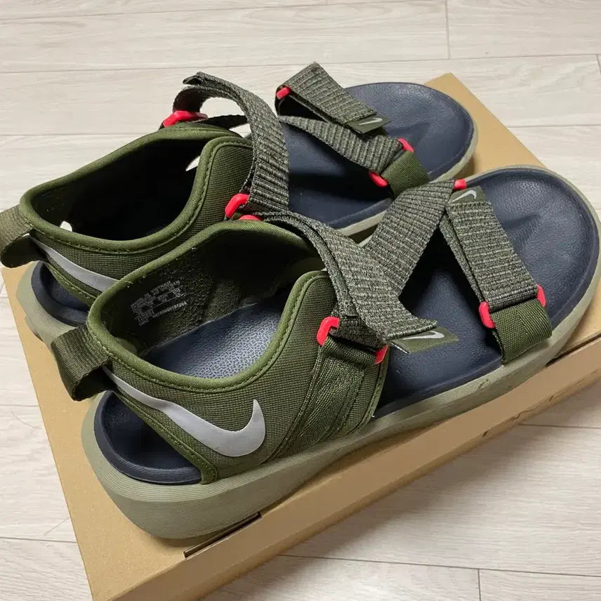[SOLD OUT] 나이키 비스타 샌들 280