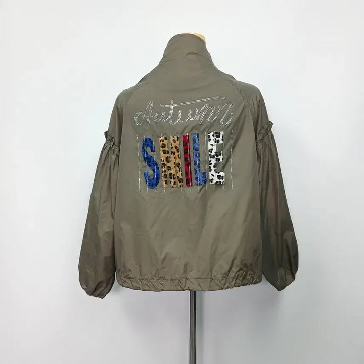 [BUNJANG] Coincoz Lettering Short Windbreaker Jacket / 코인코즈 레터링 숏 바람막이 자켓 55