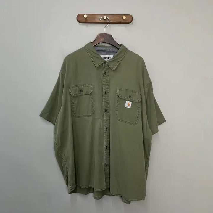 [SOLD OUT] 칼하트 그린 투포켓 반팔 셔츠 H2455