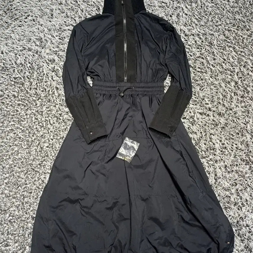 [BUNJANG] Moncler Avito High Neck Long Dress / 몽클레어 아비토 하이넥 원피스 큐알정품!여자38사이즈44~55! 최상급