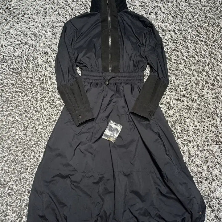 [BUNJANG] Moncler Avito High Neck Long Dress / 몽클레어 아비토 하이넥 원피스 큐알정품!여자38사이즈44~55! 최상급