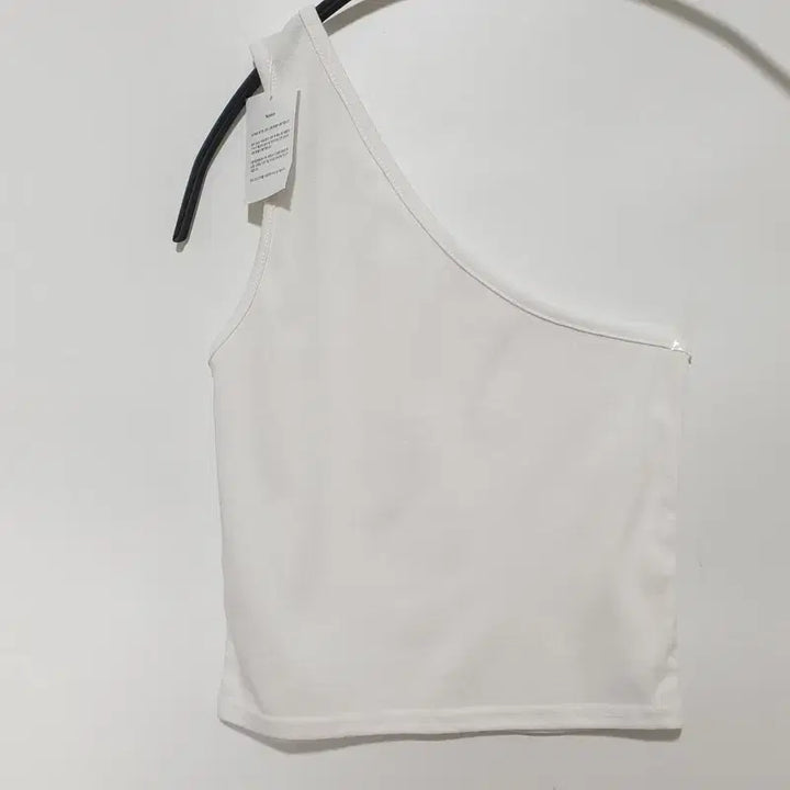 [BUNJANG] F_i4096 One Shoulder Crop Top / 원숄더 크롭 티 F_i4096