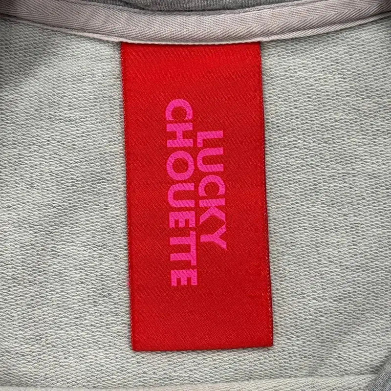 [BUNJANG] Lucky Chouette Logo Embroidered T-shirt / 럭키슈에뜨 로고 자수 티셔츠 v2900
