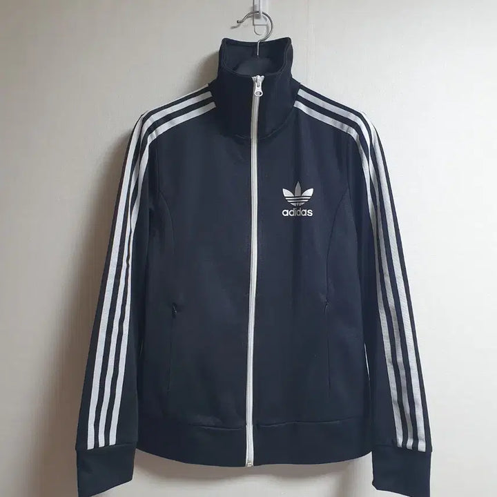 [BUNJANG] Adidas Europa Track Top Jersey Black White 3-Stripes 95 / 아디다스 유로파 트랙탑 져지 블랙 바디 화이트 삼선 95