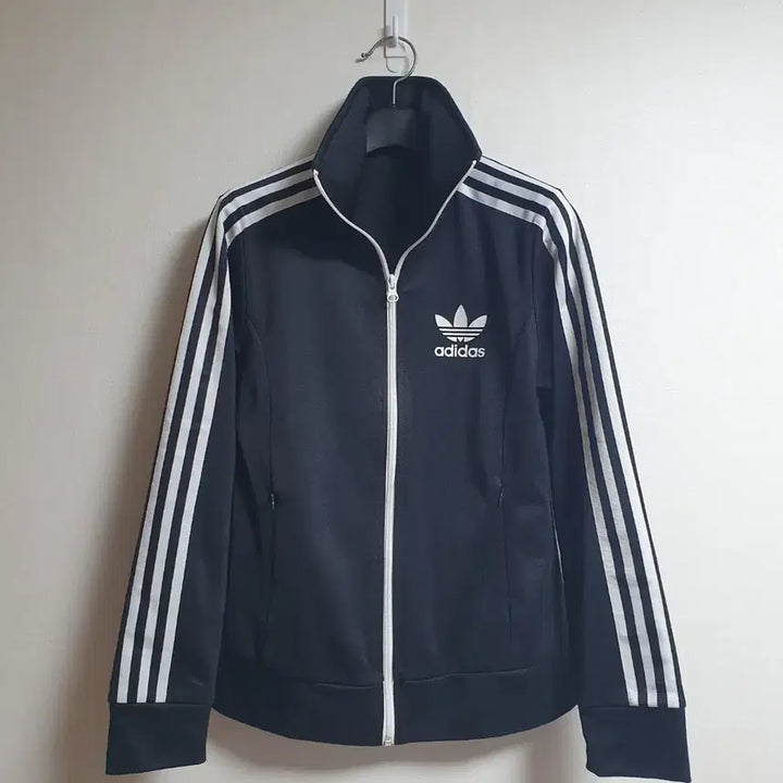 [BUNJANG] Adidas Europa Track Top Jersey Black White 3-Stripes 95 / 아디다스 유로파 트랙탑 져지 블랙 바디 화이트 삼선 95