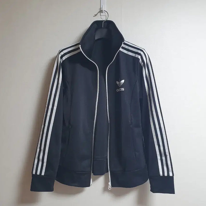 [BUNJANG] Adidas Europa Track Top Jersey Black White 3-Stripes 95 / 아디다스 유로파 트랙탑 져지 블랙 바디 화이트 삼선 95