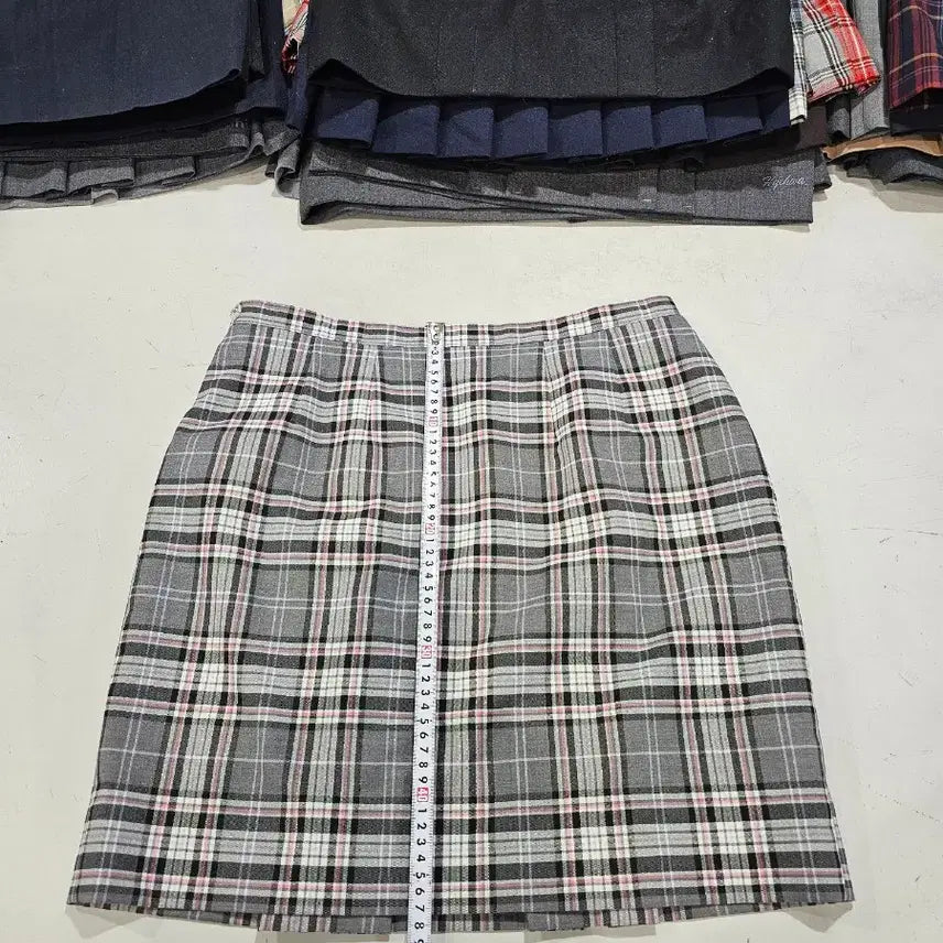 [SOLD OUT] 중고 교복치마 사이즈 83