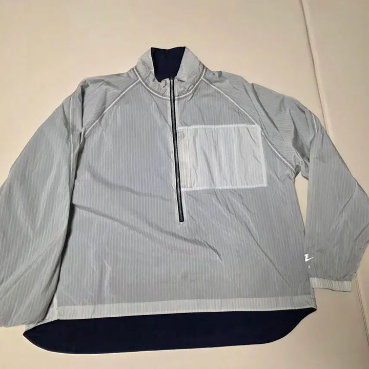 [SOLD OUT] [L] 나이키 x 킴 존스 리버시블 윈드브레이커