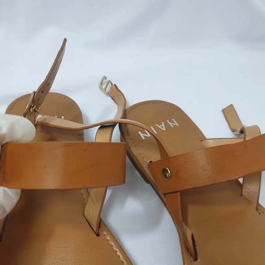 [BUNJANG] Vintage Hasuh Brown Flat Sandals / 빈티지하서 240 나인 백 스트랩 플랫 샌들 브라운 슬리퍼