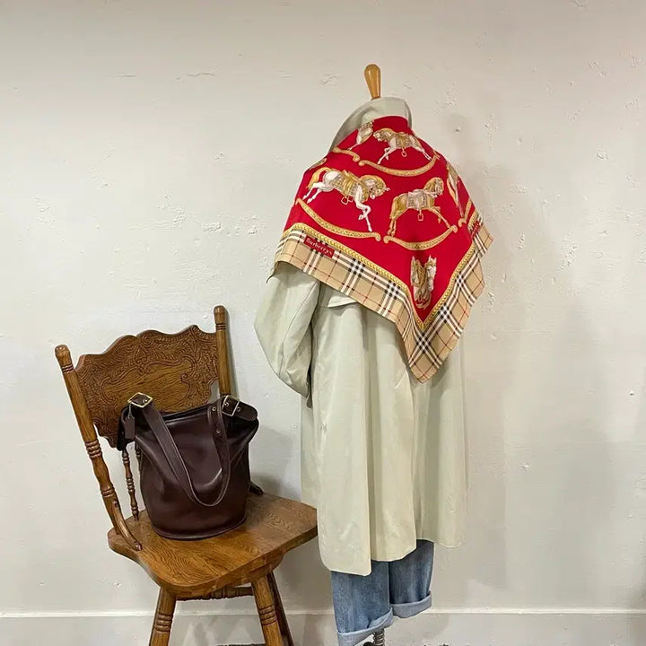 [BUNJANG] Burberrys Vintage Silk Scarf / Burberrys 빈티지 버버리 실크 스카프
