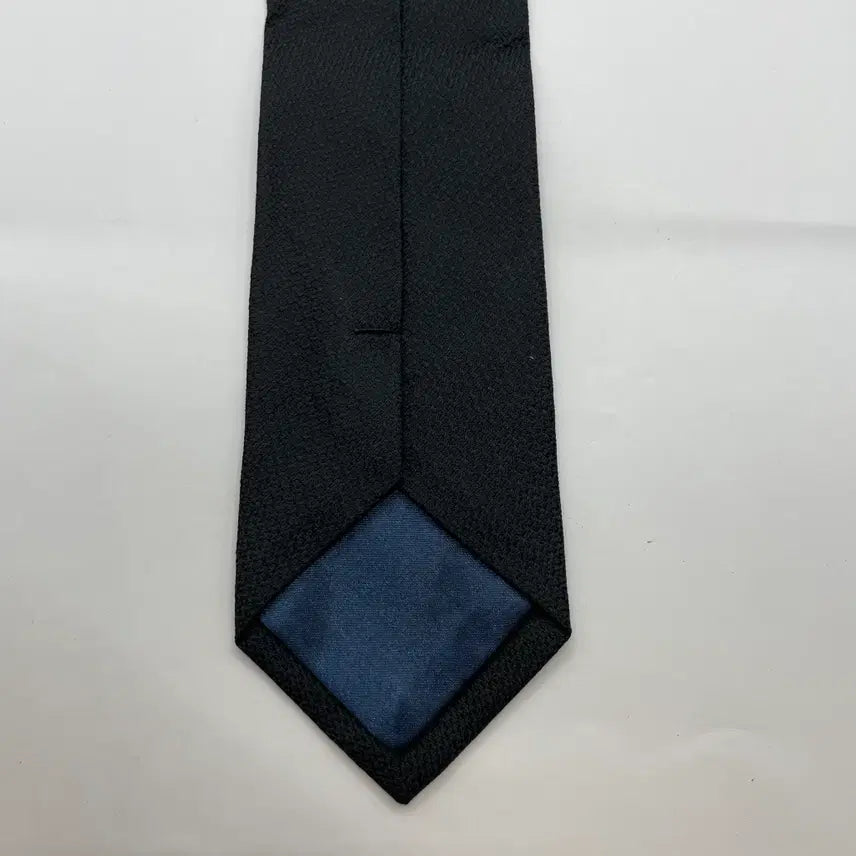 [BUNJANG] Trugen Black Necktie / 트루젠 블랙 넥타이 미사용