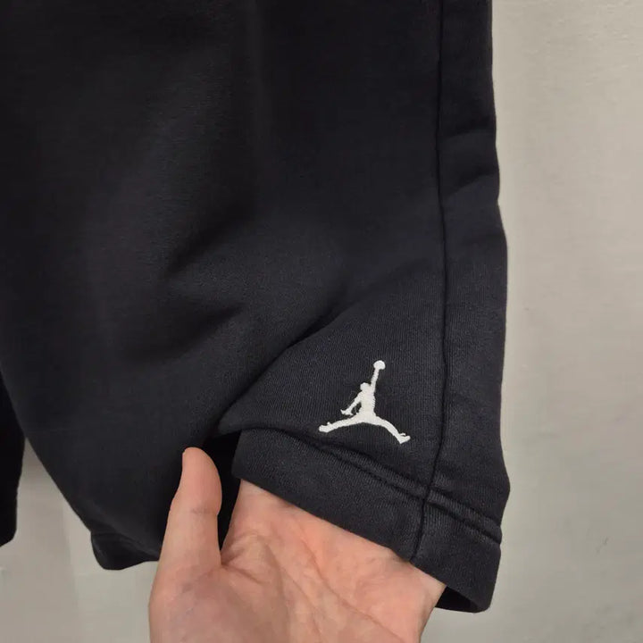 [SOLD OUT] 조던 점프맨 반바지