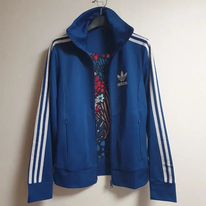 [BUNJANG] Adidas Europa Track Top Floral Pattern Jersey Sapphire Blue (Size 90) / 아디다스 유로파 트랙탑 플로럴 패턴 져지 사파이어 블루 90
