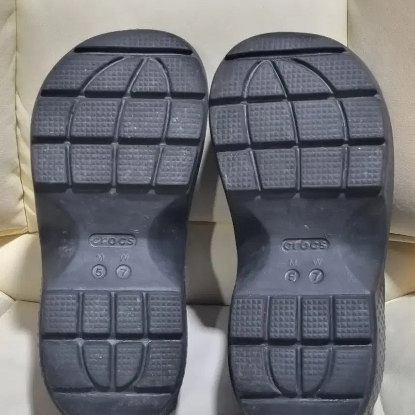 [SOLD OUT] [크록스 정품] 스톰프 클로그 샌들