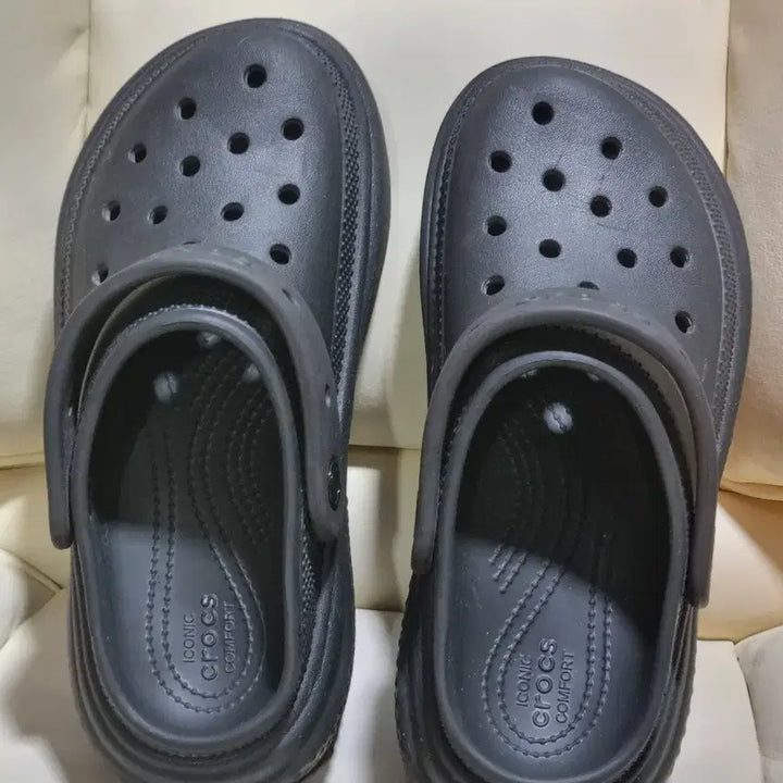 [SOLD OUT] [크록스 정품] 스톰프 클로그 샌들