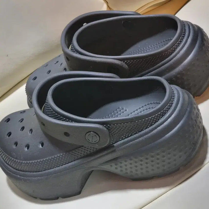 [SOLD OUT] [크록스 정품] 스톰프 클로그 샌들