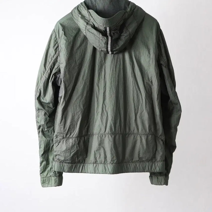 [SOLD OUT] 스톤아일랜드 멤브라나 바람막이 카키 L팝니다.