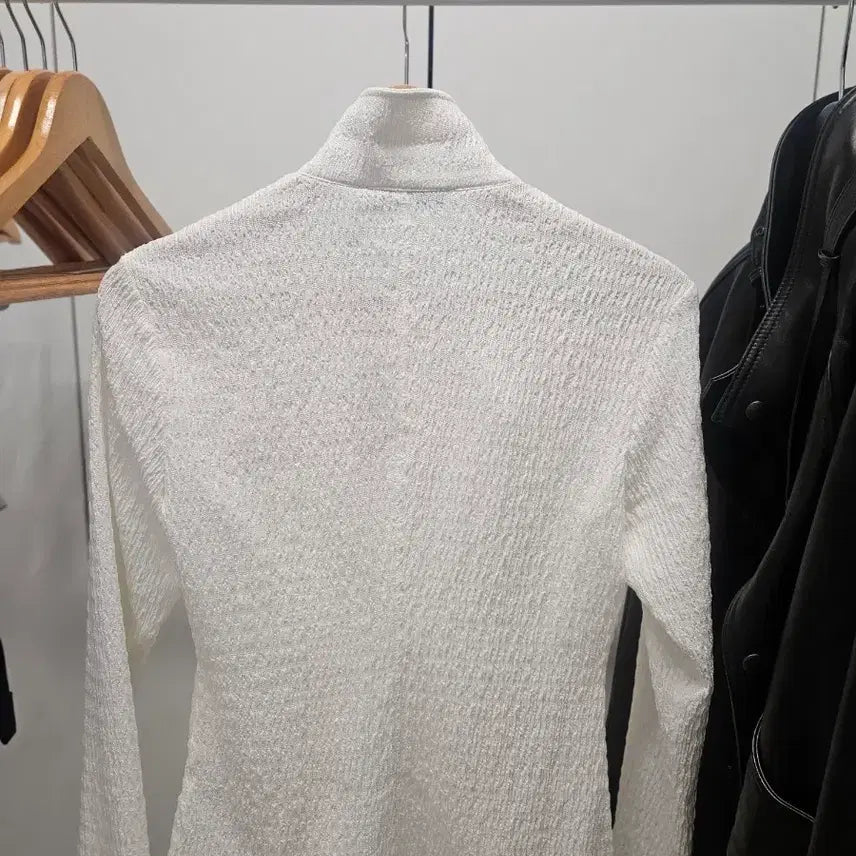 [BUNJANG] Atelier Nine White Textured Cardigan Shirt Knit / 아뜰리에나인 화이트 텍스쳐 가디건 셔츠 니트 새상품