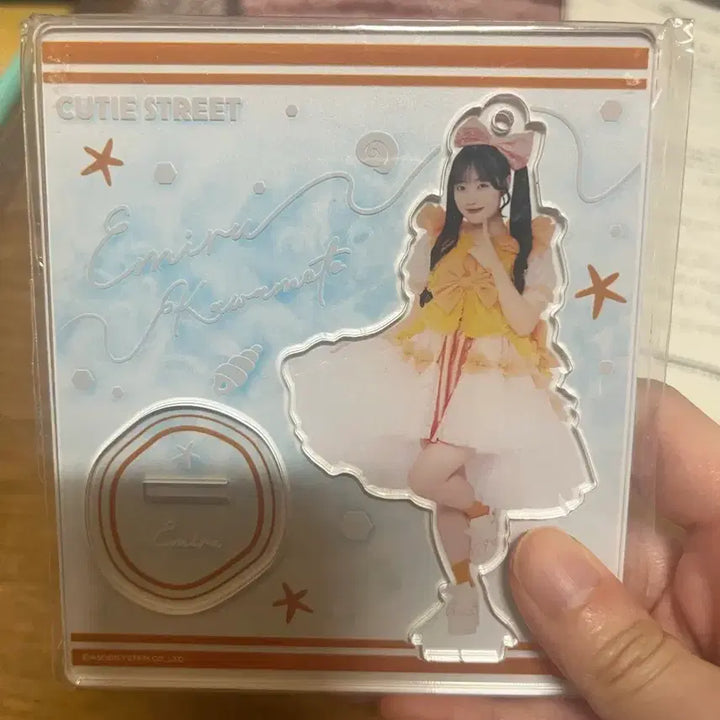 [BUNJANG] Q-STO Kawamoto Emiru Acrylic Stand / 큐스토 카와모토 에미루 아크스타 판매