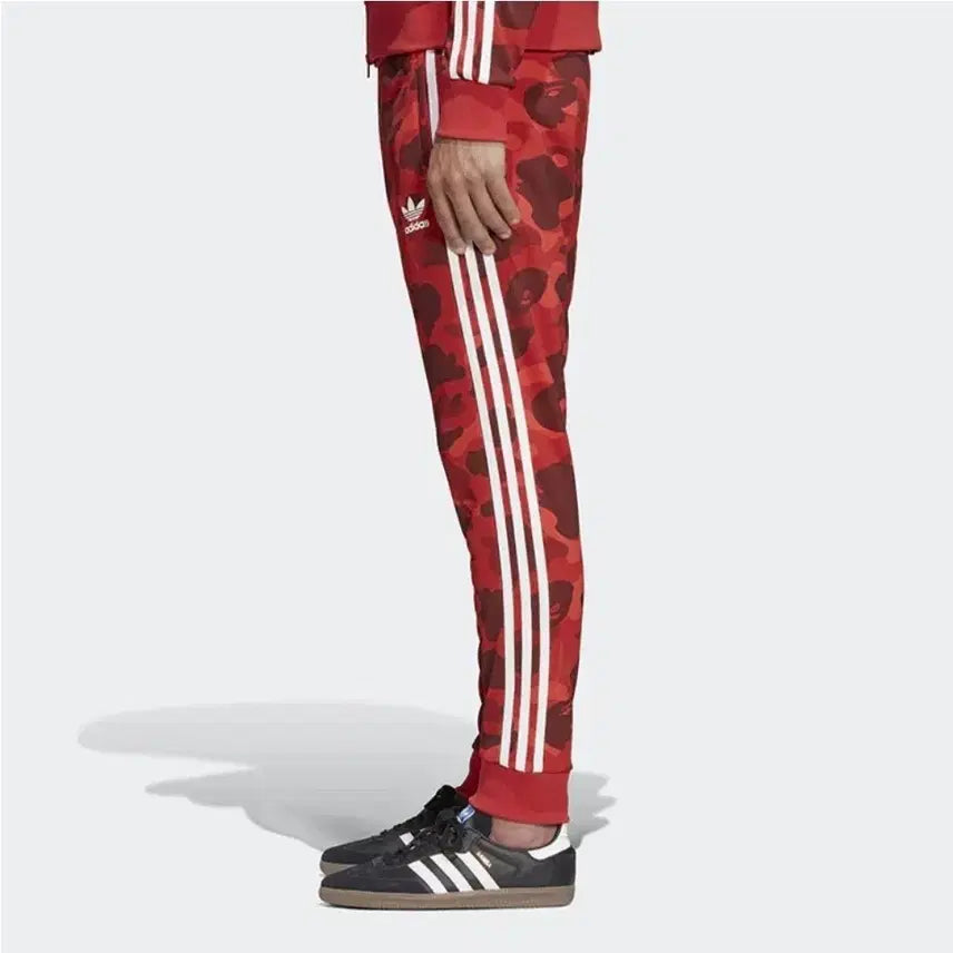 [SOLD OUT] 아디다스 BAPE 콜라보 트랙 팬츠 레드 카모