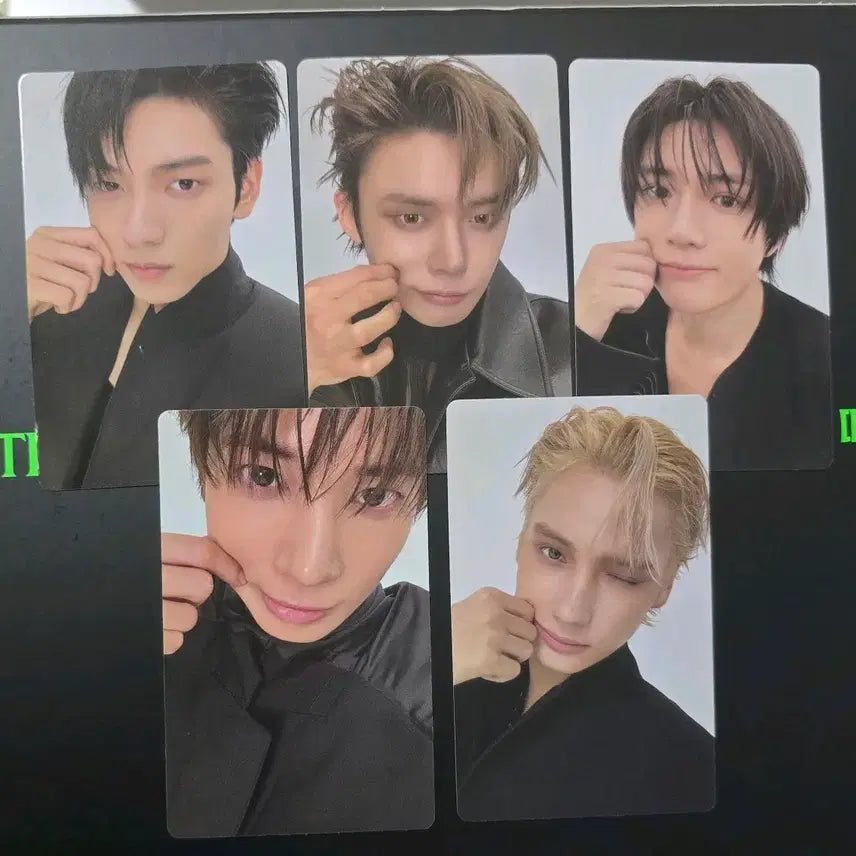 [BUNJANG] TXT (Tomorrow X Together) The Name Chapter: FREEFALL Weverse POB Bundle Set / 투바투 가시잠바 개인반 위버스 특전 수빈 연준 범규 태현 휴닝카이