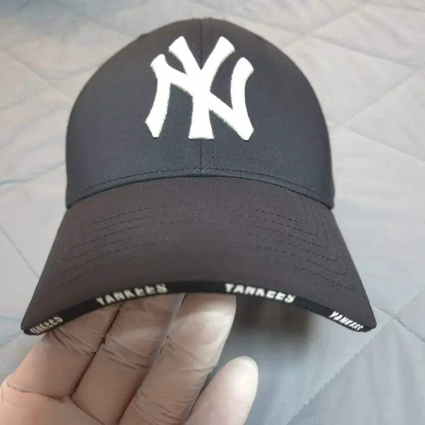 [SOLD OUT] MLB 공용 쿨필드 스트럭쳐 볼캡 레어템