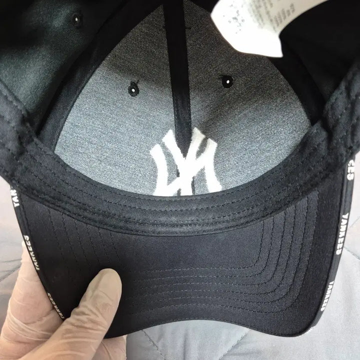 [SOLD OUT] MLB 공용 쿨필드 스트럭쳐 볼캡 레어템