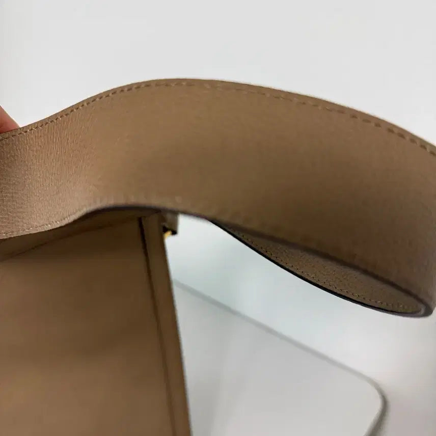[SOLD OUT] HERVE 에르베 가방 숄더백 브라운
