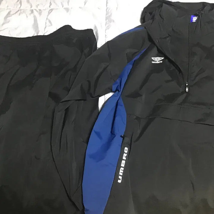 [BUNJANG] Umbro PTR Woven Training Set / 엄브로 PTR 우븐 트레이닝 세트
