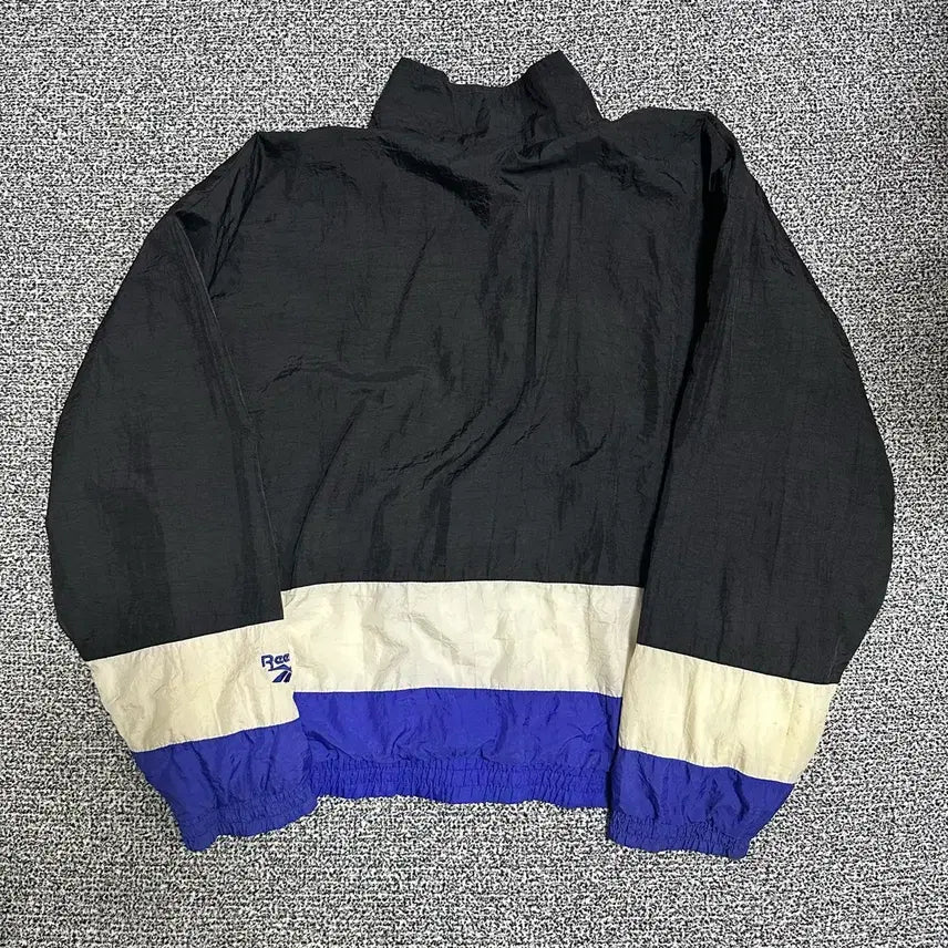[BUNJANG] Reebok Vintage Windbreaker Jacket / (L추천) 리복 올드스쿨 바람막이 자켓