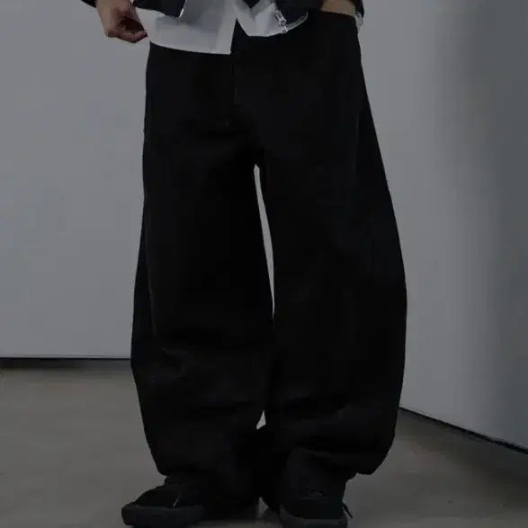 [BUNJANG] Dive In Washed Curved Chino Pants Black / 다이브인 WASHED CURVED CHINO PANTS (BLACK)