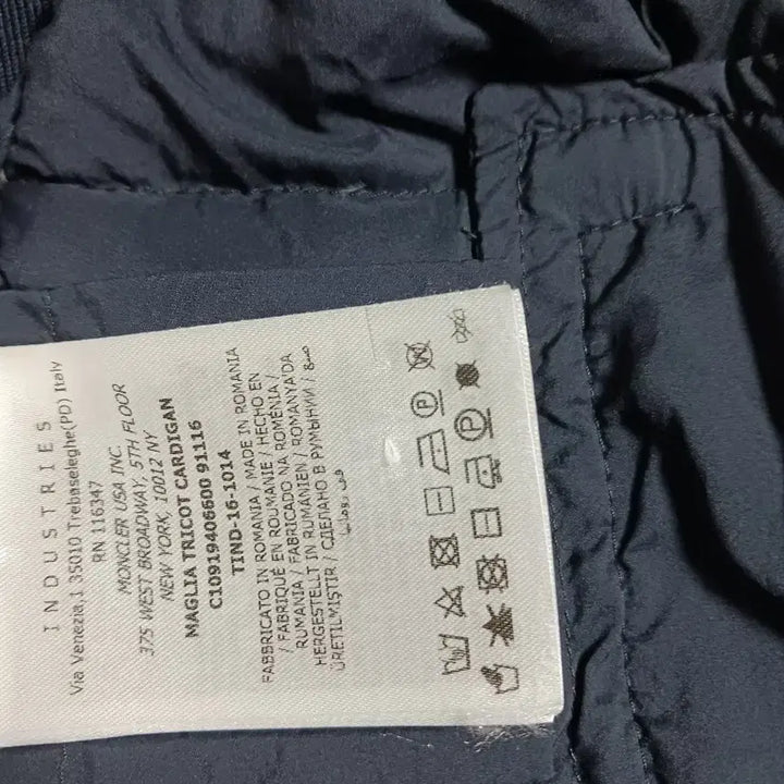 [SOLD OUT] 정품 몽클레어 니트패딩 집업 가디건